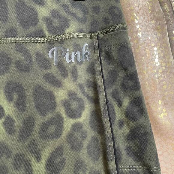 Victoria’s Secret Pink Ultimate Women’s Medium Animal Print Green Black Leggings - Picture 3 of 5
